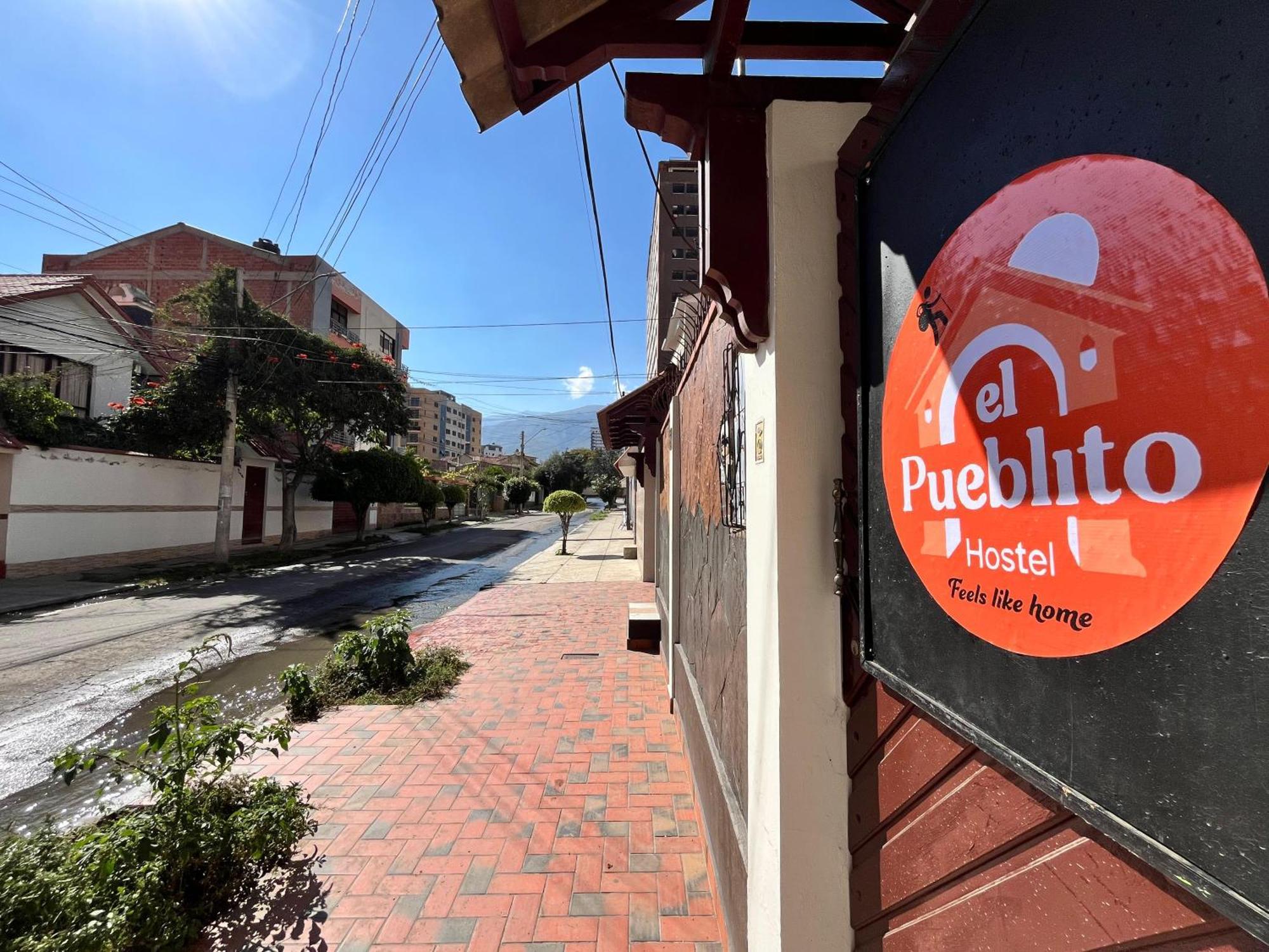 Ostello El Pueblito Cochabamba Esterno foto
